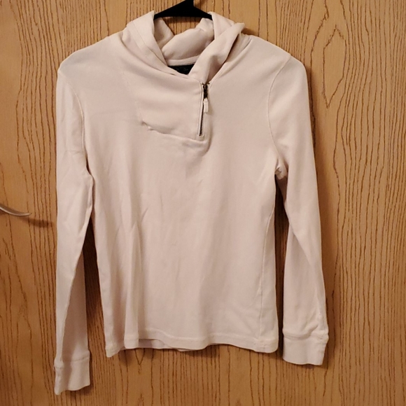 Sweater - Picture 1 of 5